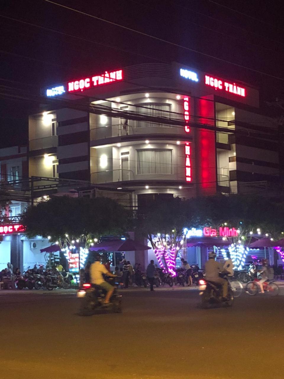 Ngoc Thanh Hotel Rach Gia Exterior foto